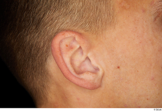 Claudio ear 0003.jpg